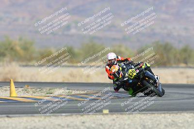 media/Dec-08-2024-CVMA (Sun) [[267e5a7075]]/Race 2-Amateur Supersport Open/